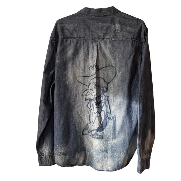 Levi’s Chambray Denim Ole Miss Rebel Upcycle Button Up Shirt XL Unisex Women’s - Picture 1 of 7